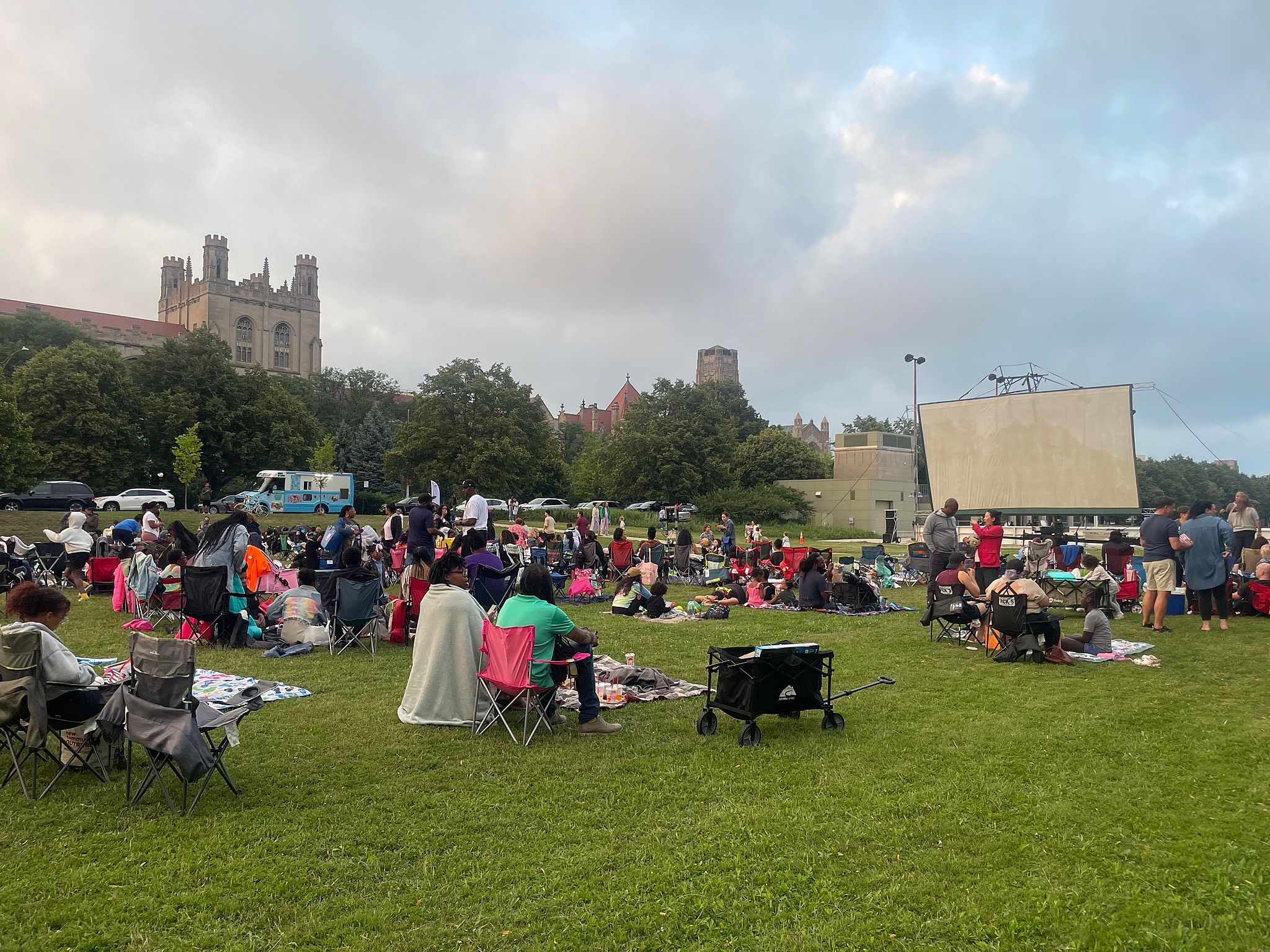 movies on the midway photo