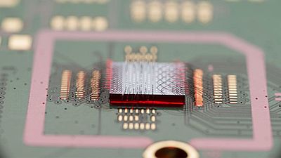 A new grant from the U.S. National Science Foundation will set up a Chip Design Hub centered at the University of Chicago to help promote American manufacturing of 3D computer chips.