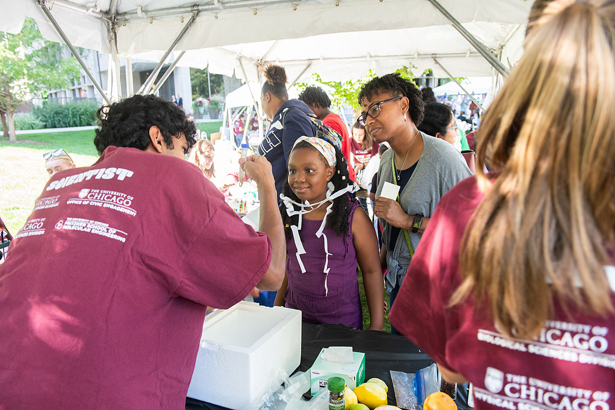 Fourth-year Medical Physics PhD student Christopher Valdes has been showing children their own blood for three years now, using an ultrasound machine so kids can watch the blood flow coursing through their arms. 